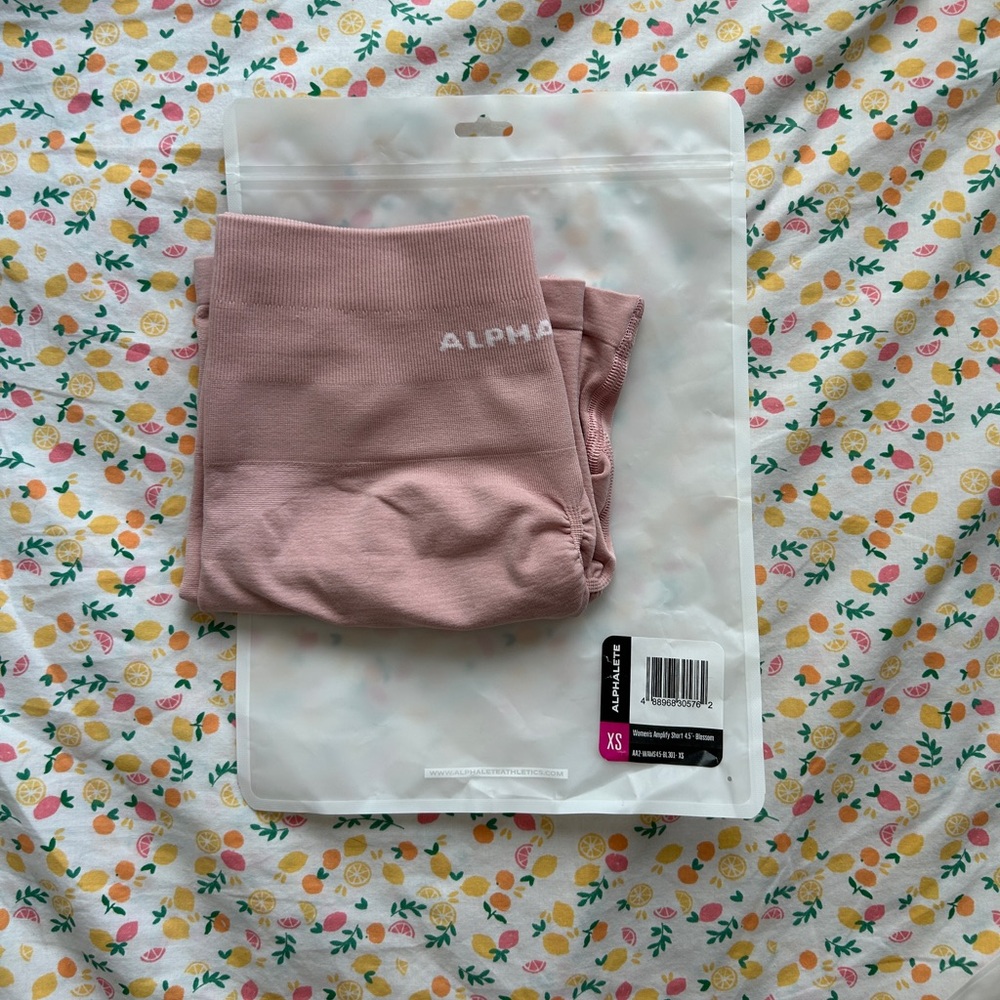 Alphalete Amplify Shorts